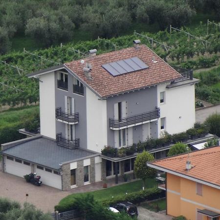 Апартаменты Casa Alice Торболе Экстерьер фото